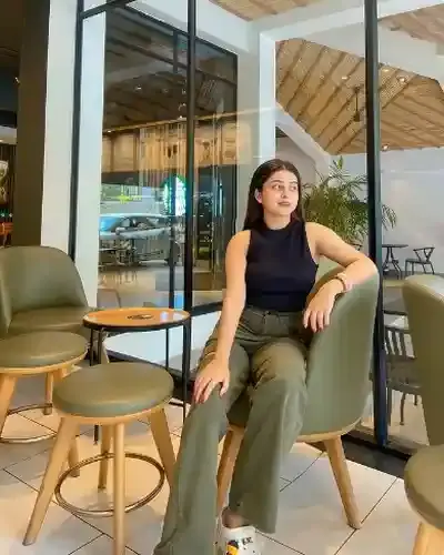 Escort Service Kapkot