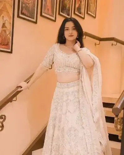 Escort Kapkot